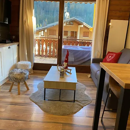 Moderne Appart. 4 Pers. Avec Terrasse Plein Sud, Proche Télécabine Du Linga - équipements Inclus - Fr-1-198-222 Appartamento